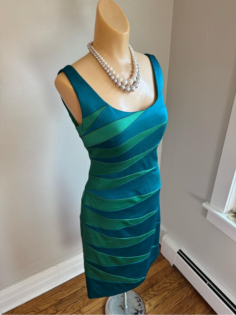 Jax Teal & Turquoise Ocean Colors Body Con Fitted Cocktail Dress sz 10